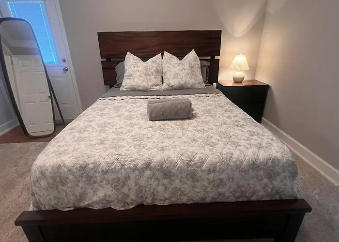 Сasa de vacaciones Cozy Near Dt With Deck And Yard Winston-Salem